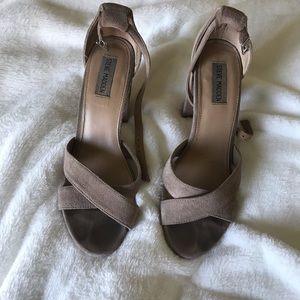 Steve madden suede heels